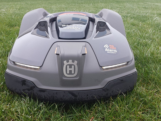 HUSQVARNA AUTOMOWER ROBOTNIIDUK ODAVAMALT, SOODSAMALT