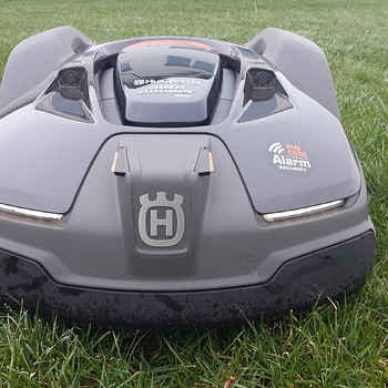HUSQVARNA AUTOMOWER ROBOTNIIDUK ODAVAMALT, SOODSAMALT