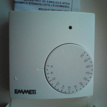Uus elektrikütte termostaat