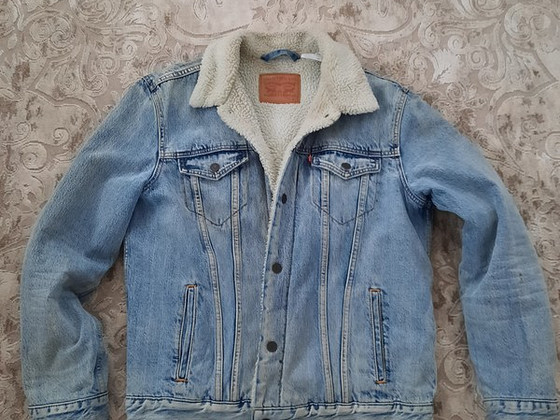 Джинсы levis