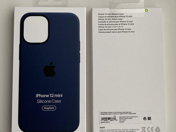 iPhone 12 mini Silicone Case with MagSafe