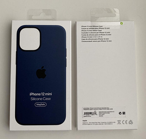 iPhone 12 mini Silicone Case with MagSafe (1 foto / 8)