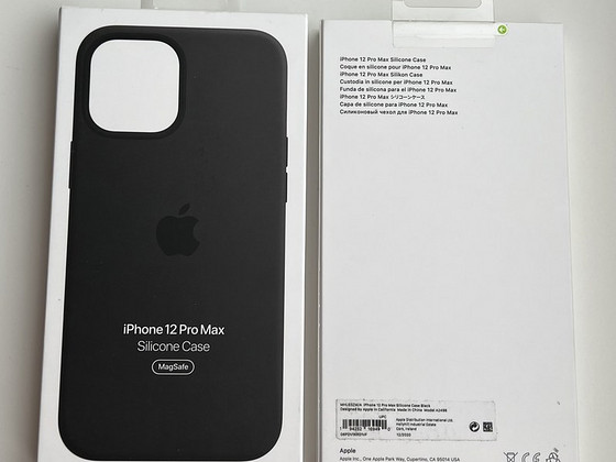 iPhone 12 Pro Max Silicone Case with MagSafe