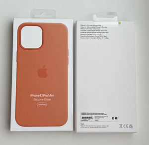 iPhone 12 Pro Max Silicone Case with MagSafe (5 foto / 5)