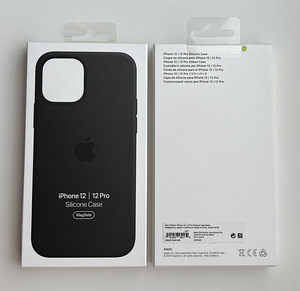iPhone 12 / 12 Pro Silicone Case with MagSafe (1 фото из 3)