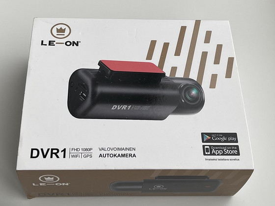 Le-On DVR1 WiFi & GPS Car Camera