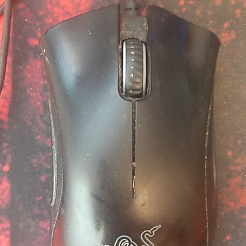 Razer Deathadder kroomitud mänguhiir