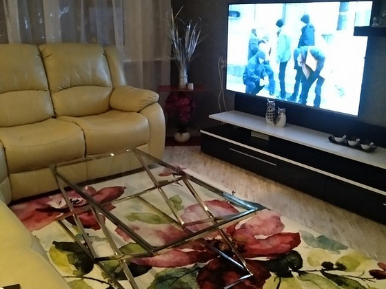 Журнальный стеклянный стол