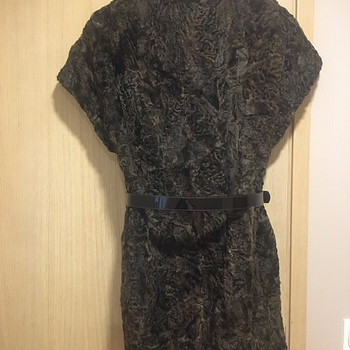Moodne karakulist vest / peen astrahani vest