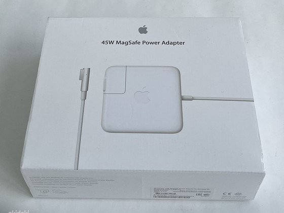 Apple Adapter 45W MagSafe Power Adapter