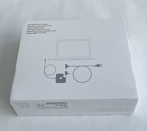 Apple Adapter 45W MagSafe Power Adapter (2 foto / 2)