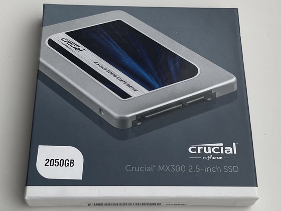 Crucial SSD SATA2.5" 2050GB MX300