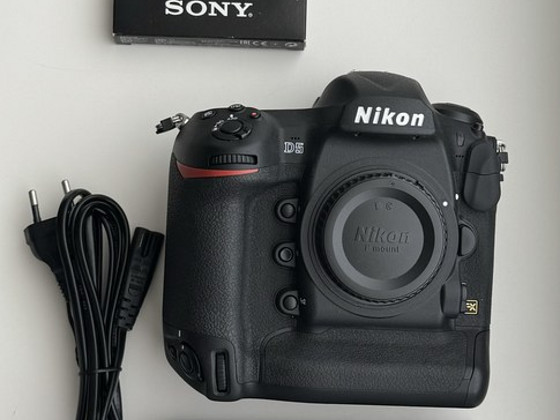 Nikon D5 Body