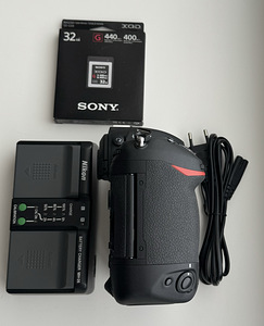 Nikon D5 Body (4 фото из 4)