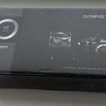 Olympus OM-D E-M10 + 14-150mm II Kit, silver/black
