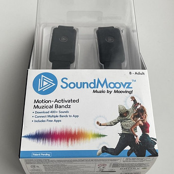 SoundMoovz , Black