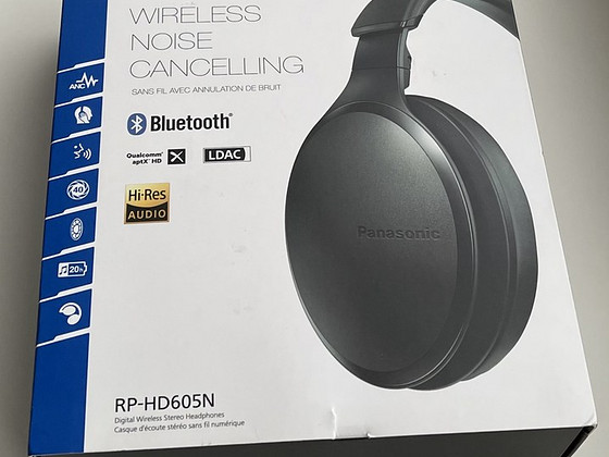 Panasonic RP-HD605NE-T Over-Ear High-Resolution