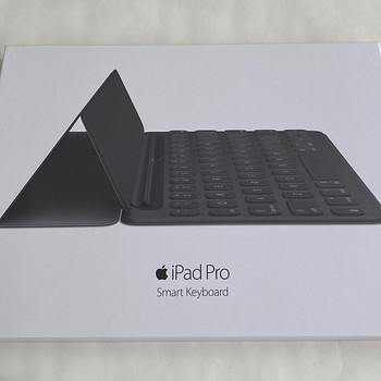 Apple iPad Pro 9.7" Smart Keyboard