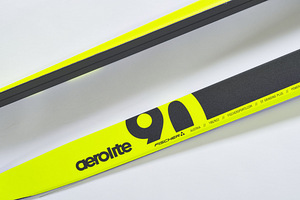 Fischer Aerolite Skate 90 171cm Med Suusad uued (4 foto / 4)