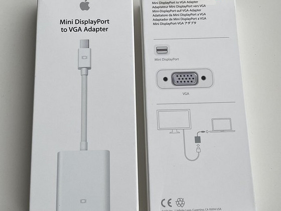 Apple Mini DisplayPort to VGA Adapter