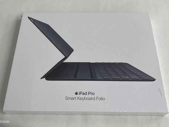 iPad Pro 12.9 (2018) 3rd Generation) Smart Keyboard Folio