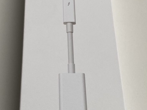 Apple Thunderbolt to Gigabit Ethernet Adapter