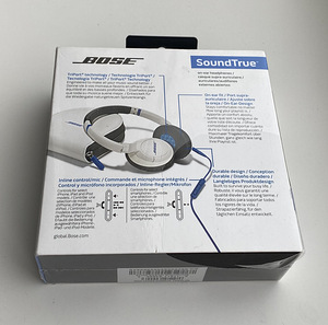 Bose SoundTrue Headphones On-Ear Style, White (2 foto / 3)