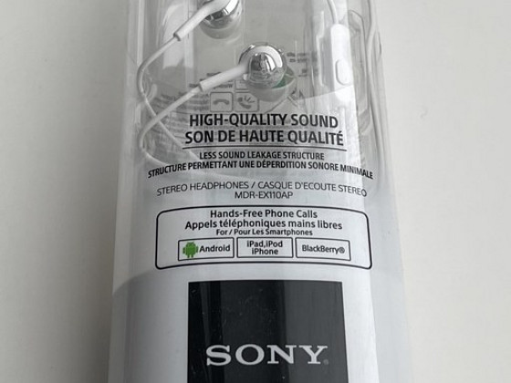 Sony MDR-EX110APB, White