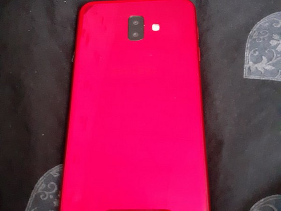Samsung Galaxy J6 +