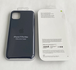 iPhone 11 Pro Max Silicone Case Pink/Blue/White/Red/Black (1 фото из 7)