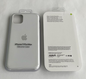 iPhone 11 Pro Max Silicone Case Pink/Blue/White/Red/Black (3 фото из 7)