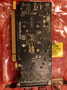 Продам новую видеокарту NVIDIA QUADRO P1000 (2 фото из 2)