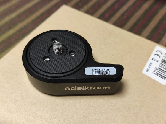 Edelkrone quick release