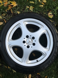 Mercedes-Benz оригинальные литые диски R18 5x112 (4 фото из 7)