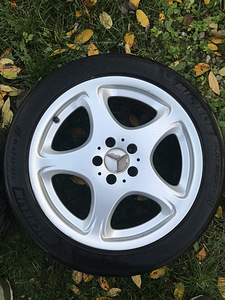 Mercedes-Benz оригинальные литые диски R18 5x112 (6 фото из 7)