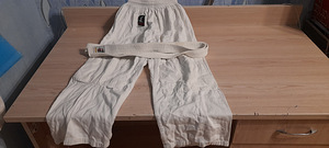 Uus komplekt kimano 152cm (1 foto / 2)