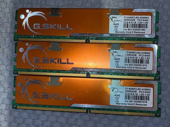 G.skill DDR2 4GB 6400 CL6 RAM
