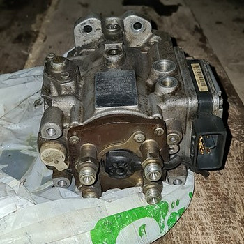 BMW E39 насос высокого давления
