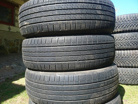 Continental шины 4x4 Contact 225/65 / R17 M + S