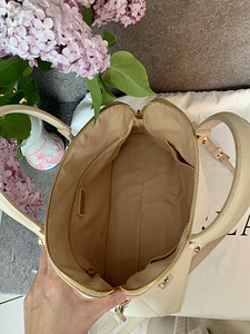 Сумка Furla (3 фото из 3)