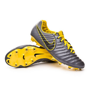 Бутсы Nike Tiempo Legend Elite и Nike Mercurial Vapor Elite (1 фото из 2)