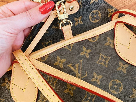 Louis Vuitton soma (reprodukcija)