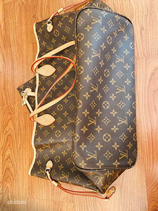 Louis Vuitton soma (reprodukcija) (2 foto no 9)