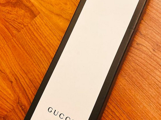 Повязка на голову , стильная , ультра Модная с камнями Gucci
