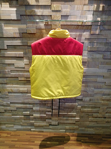 Vest RECLAIMED VINTAGE suurus S (2 foto / 5)