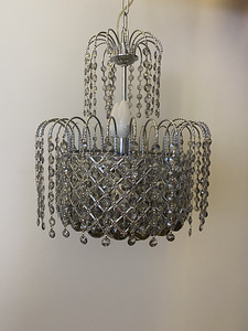 Люстра (2 фото из 2)
