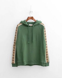 LV t-shirt original quality (1 foto / 7)