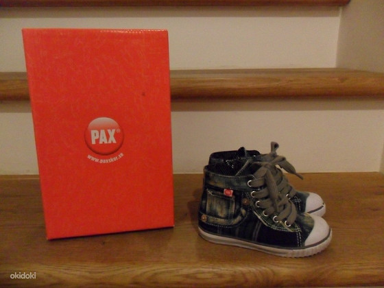 Кроссовки pax, новые, размер 26