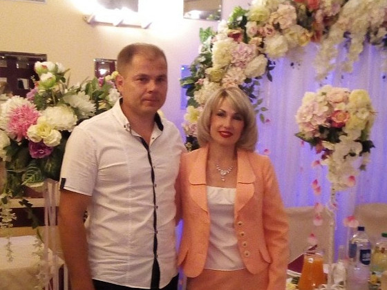 Тамада-ведущая + Диджей + вокал на свадьбу, юбилей. Харьков