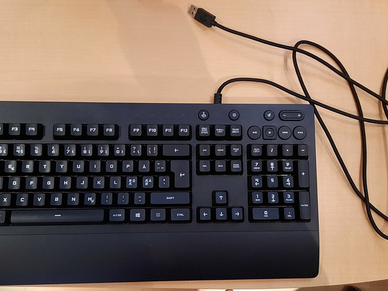 Клавиатура Logitech G213 Prodigy для геймеров